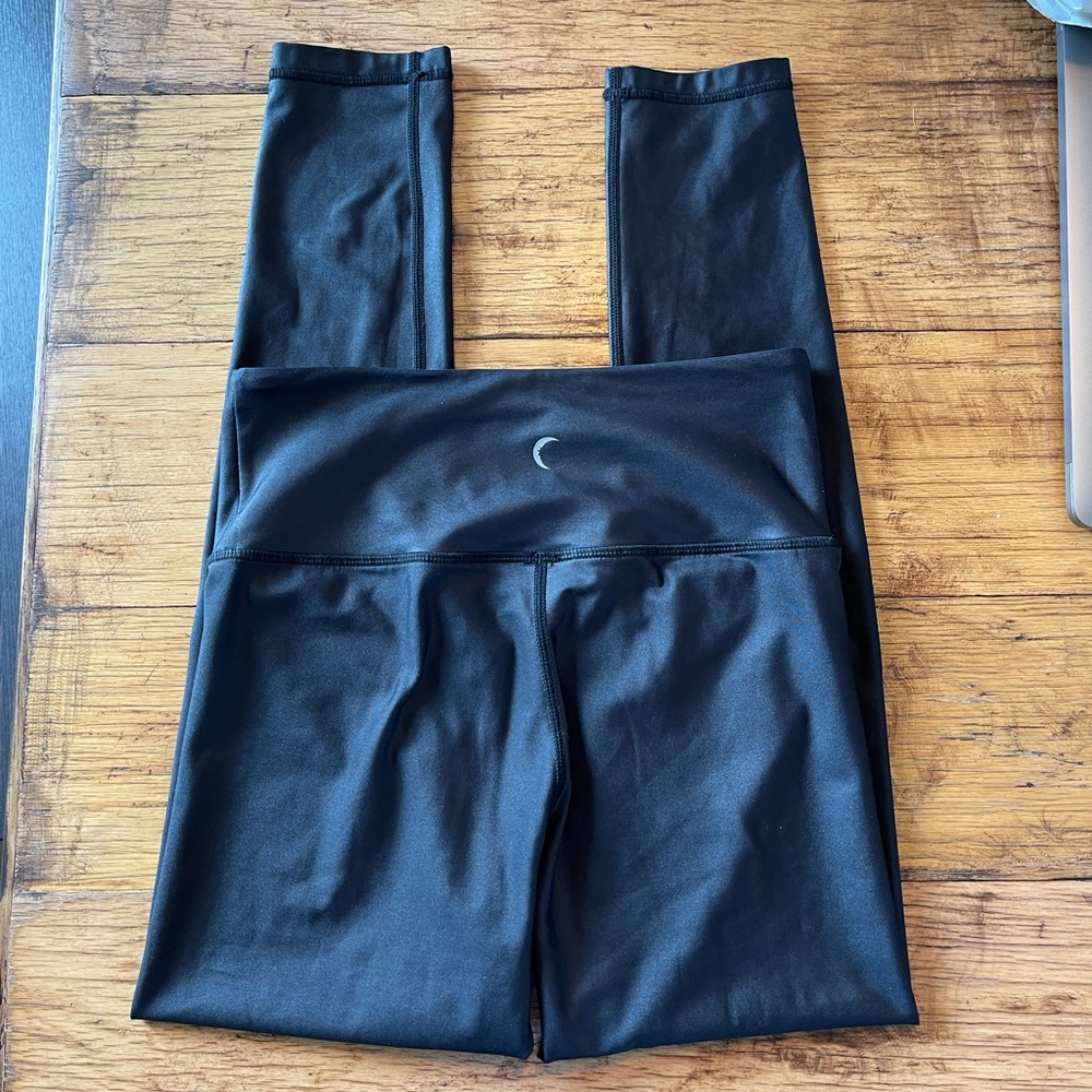 Zyia black metallic hi rise legging